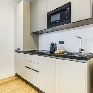 Beplace In San Babila Apartamento